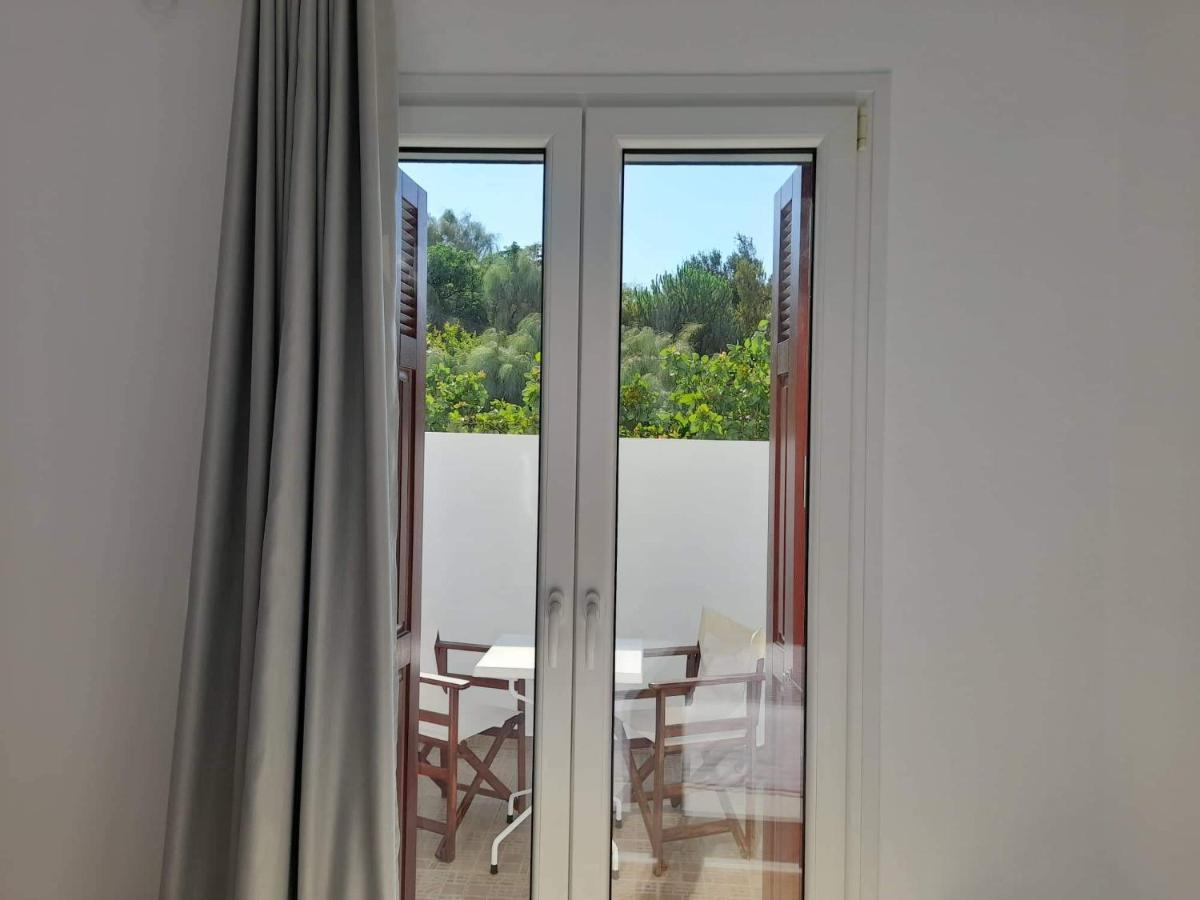 Апартаменти Matilda Milos - Cycladic Living Triovasalos Екстер'єр фото