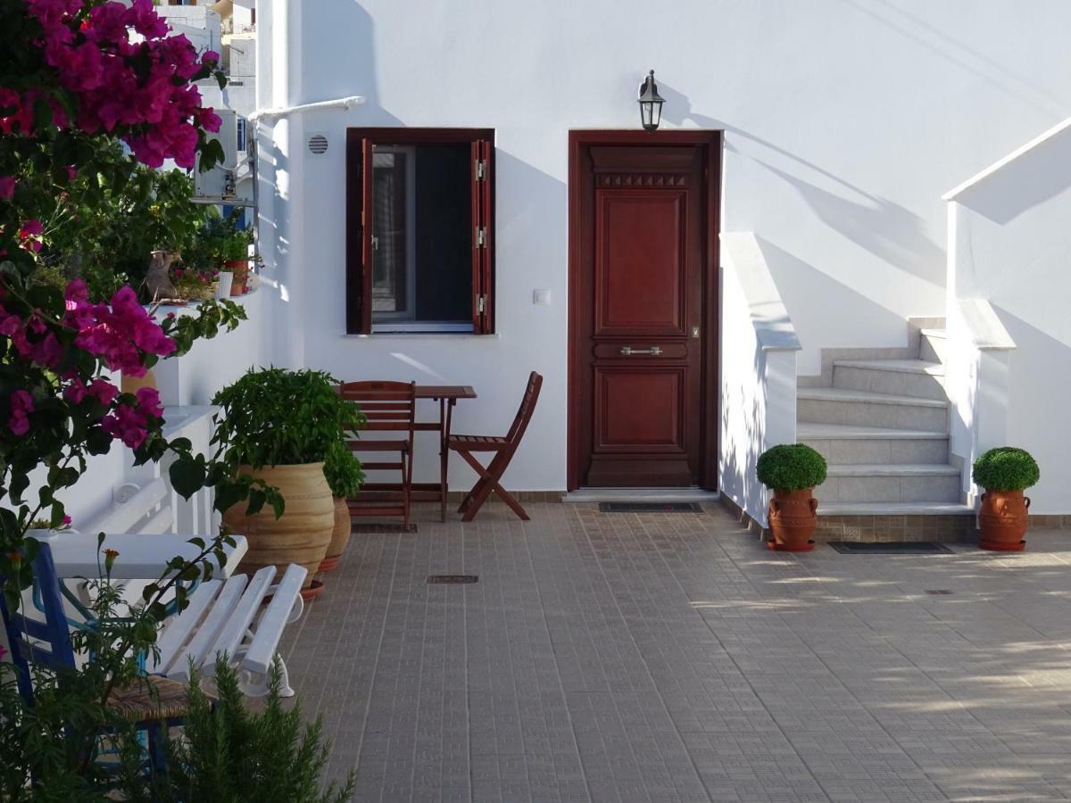 Апартаменти Matilda Milos - Cycladic Living Triovasalos Екстер'єр фото