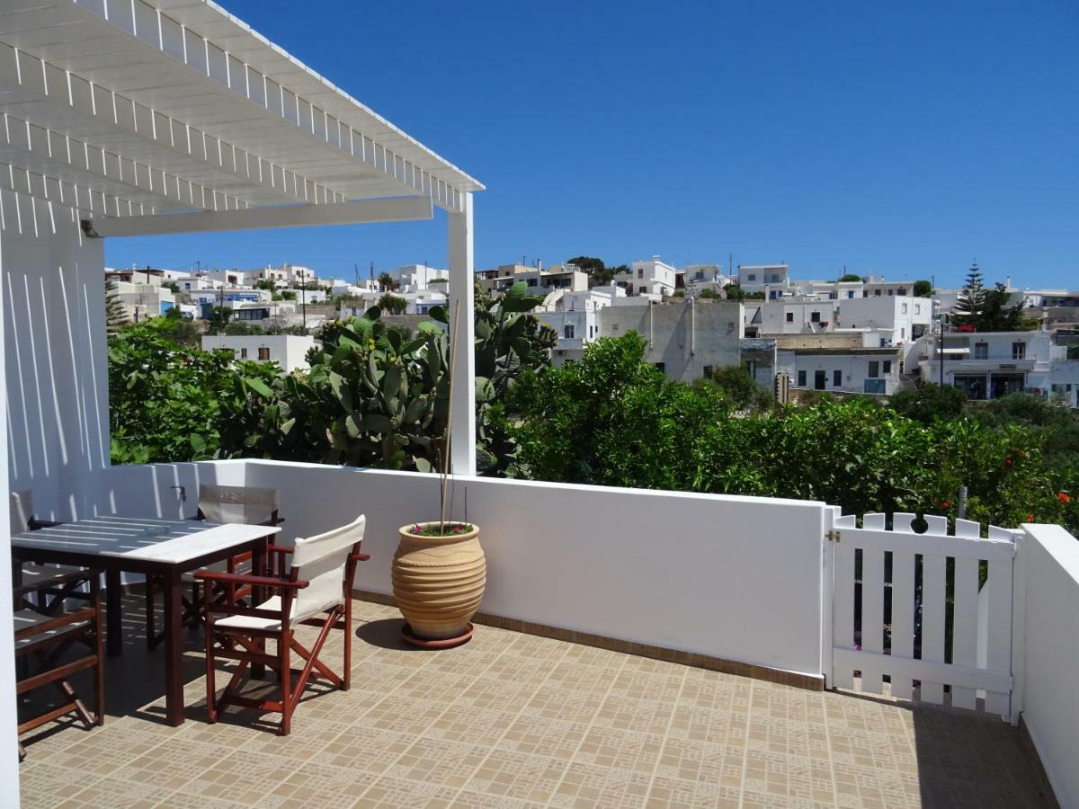 Апартаменти Matilda Milos - Cycladic Living Triovasalos Екстер'єр фото